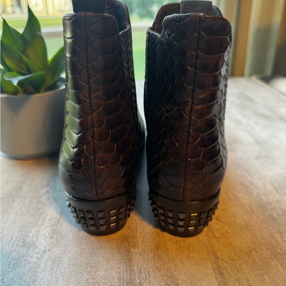 Donald Pliner Milann Studded Heel Dark Brown Slip On Leather Boots 9.5 Grunge - Picture 7 of 14